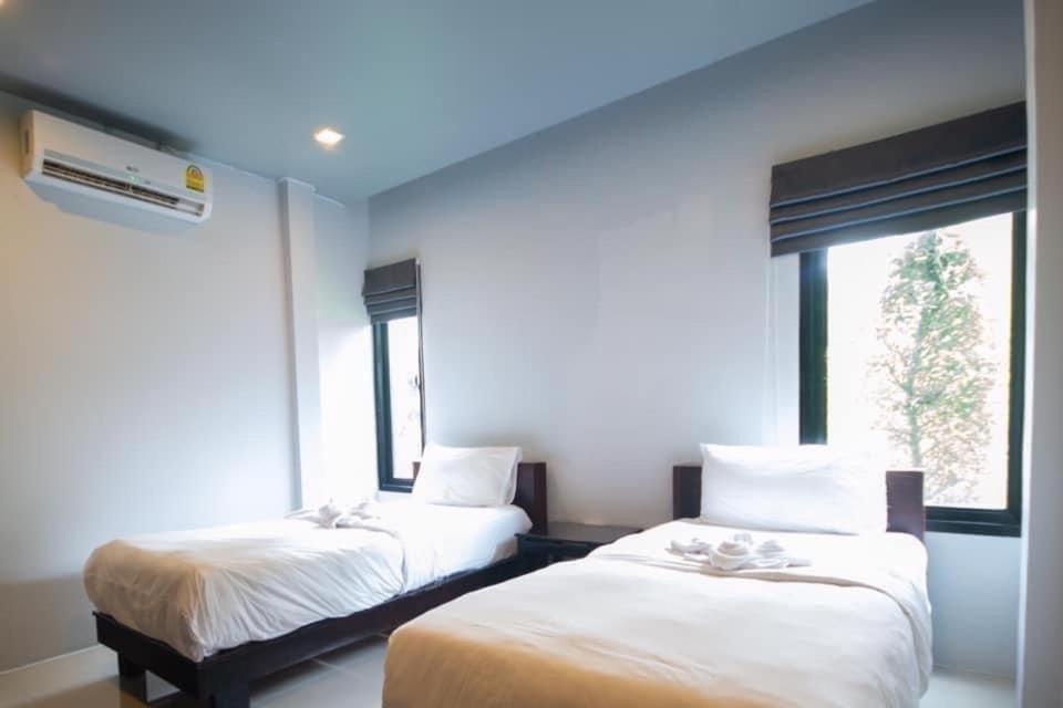 ยูสีเกด รีสอร์ท Sisaket Exterior photo